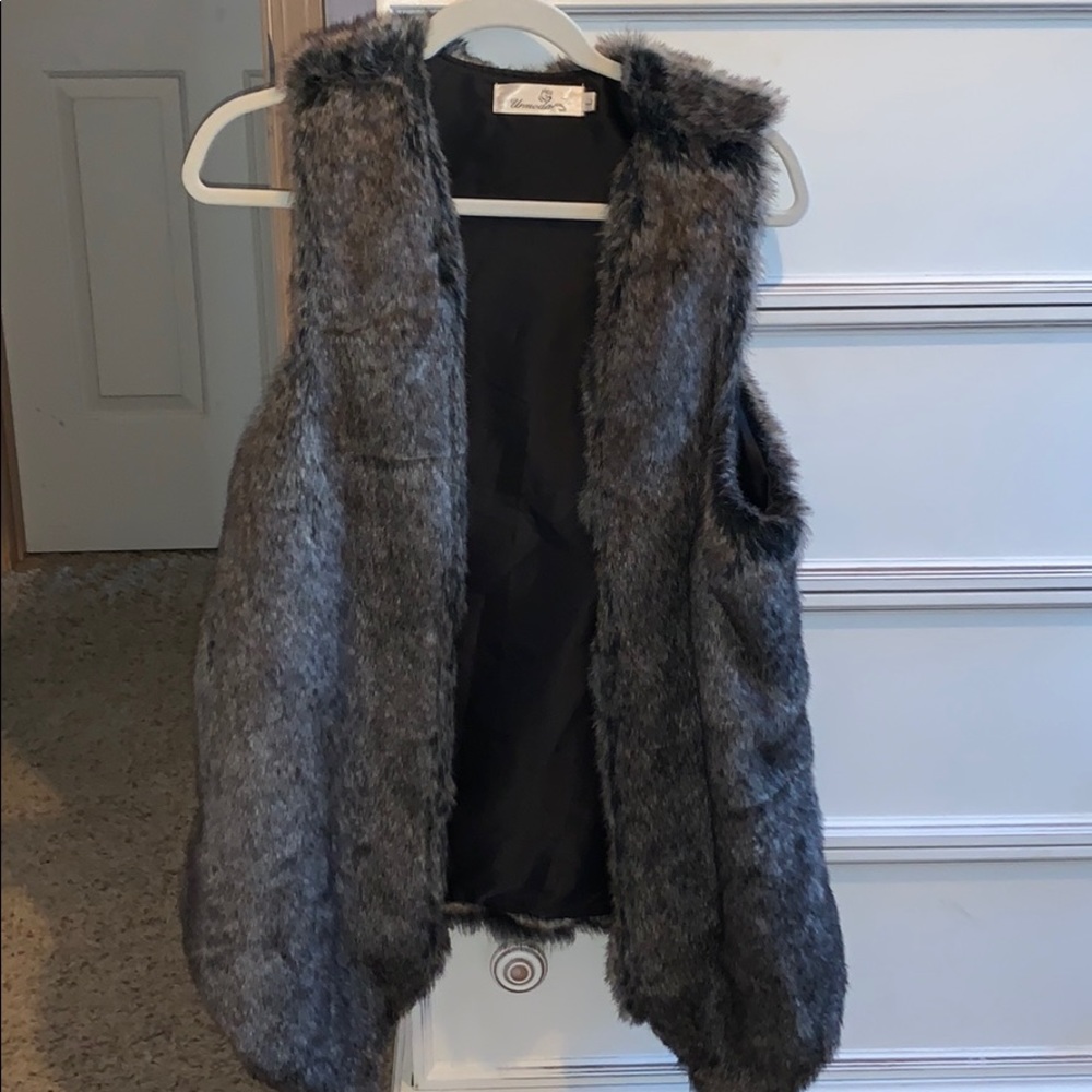 Cute faux fuzzy vest